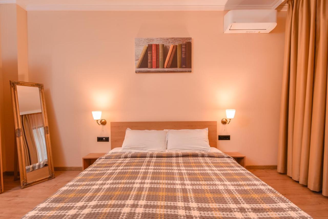 Apartemen Dream - The Library - 3-bdr, 2-bthr By Flat Mаnager Sofia