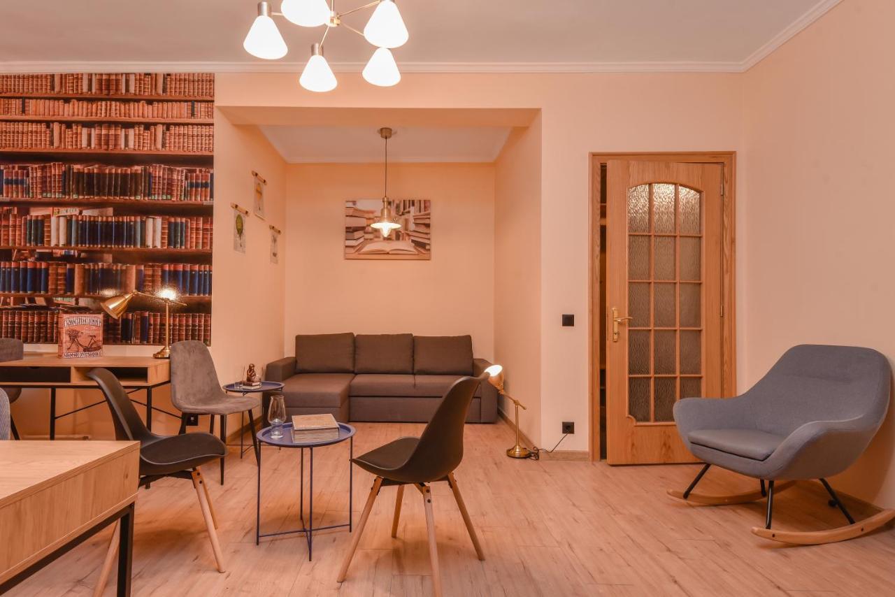 Apartment Dream - The Library - 3-bdr, 2-bthr By Flat Mаnager *